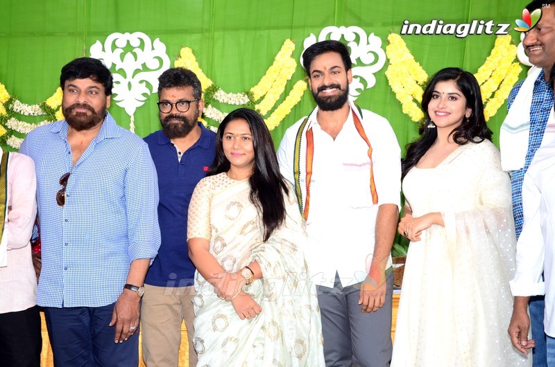 Panja Vaisshnav Tej Debut Movie Launch