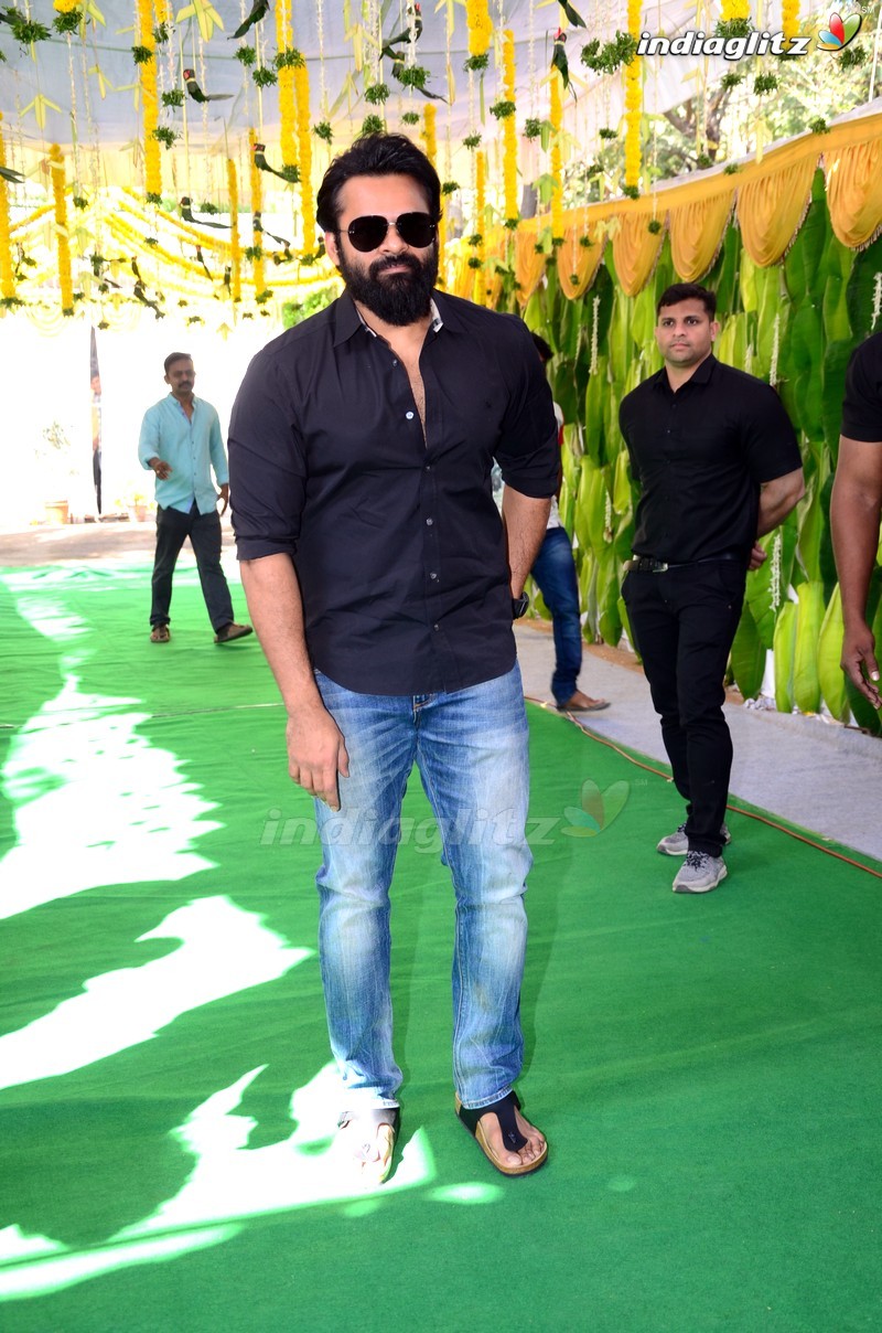 Panja Vaisshnav Tej Debut Movie Launch