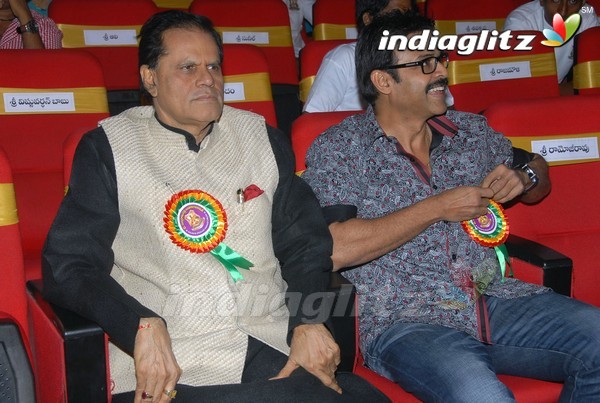 Paruchuri Brothers Felicitated