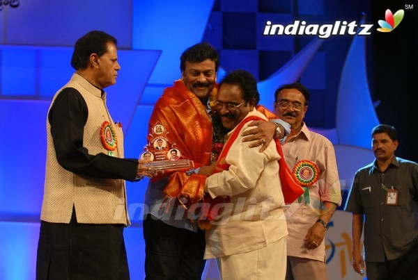 Paruchuri Brothers Felicitated