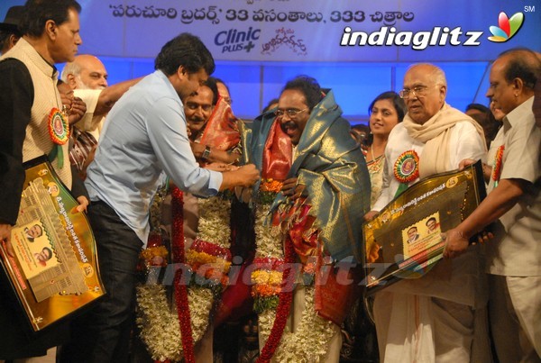 Paruchuri Brothers Felicitated