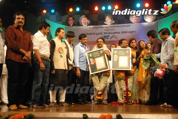 Paruchuri Brothers Felicitated