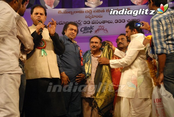 Paruchuri Brothers Felicitated