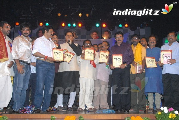 Paruchuri Brothers Felicitated