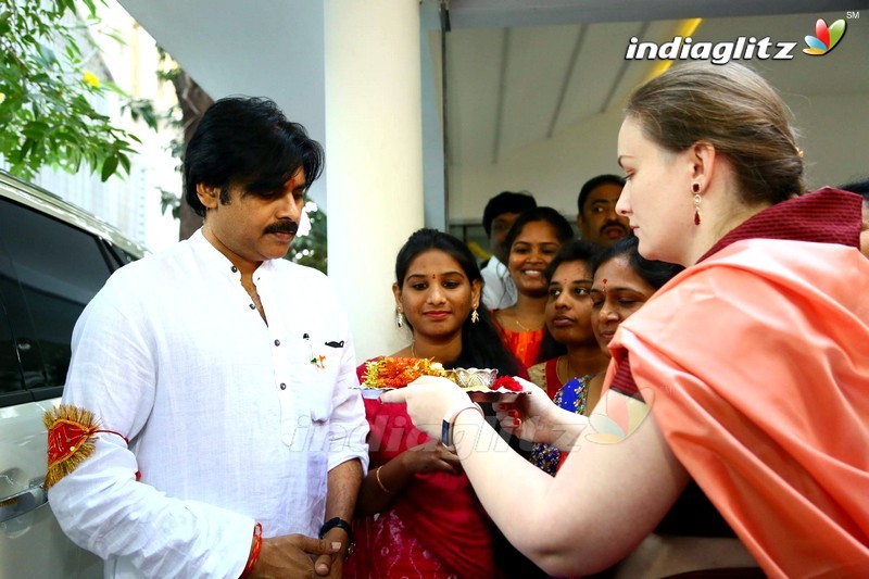 Pawan Kalyan Starts To Kondagattu Anjaneya Temple From Janasena Office