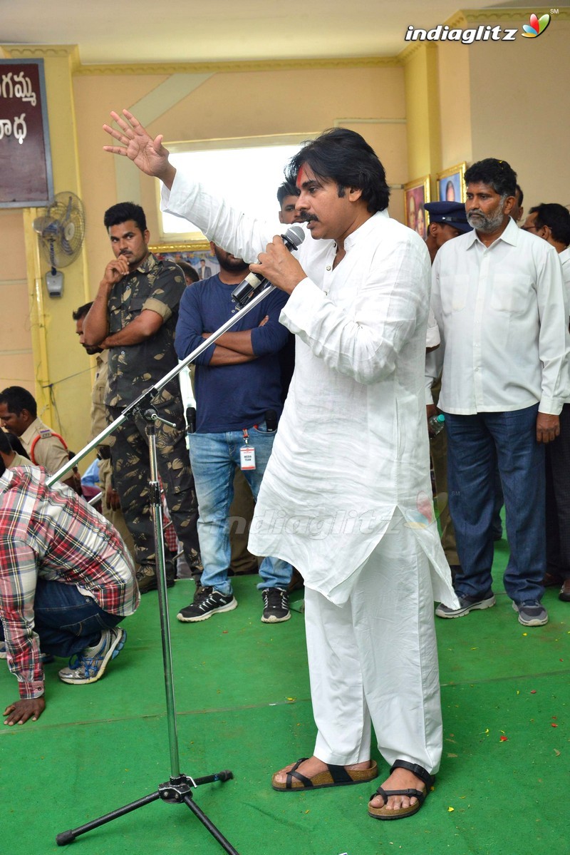 Pawan Kalyan in Puttaparthi to Dharmavaram