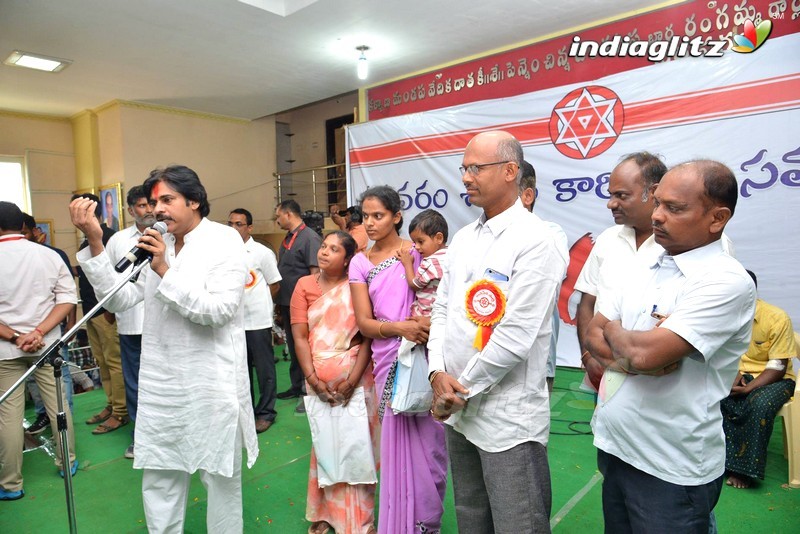 Pawan Kalyan in Puttaparthi to Dharmavaram