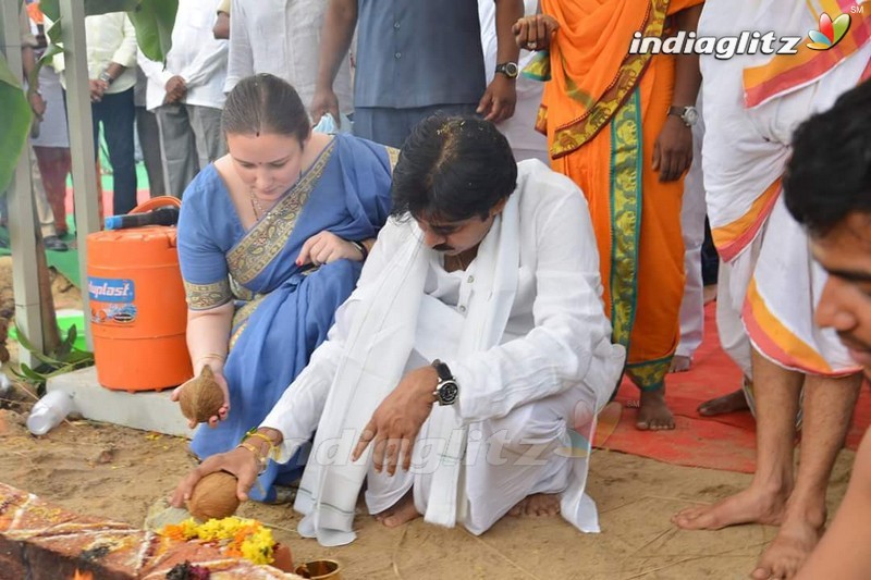 Pawan Kalyan's Amaravathi House Foundation Ceremony