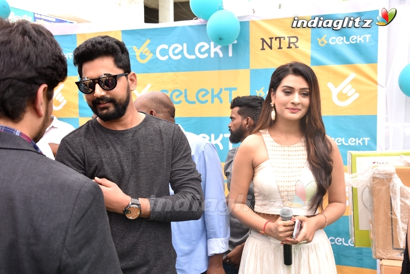 Payal Rajput @ Celekt Mobile Store Opening