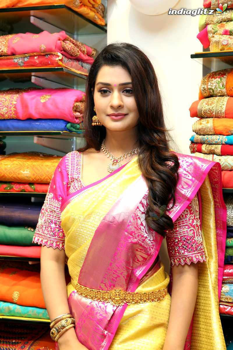 Payal Rajput Launches Kalyan Mahalakshmi Shopping Mall @ Kothapeta