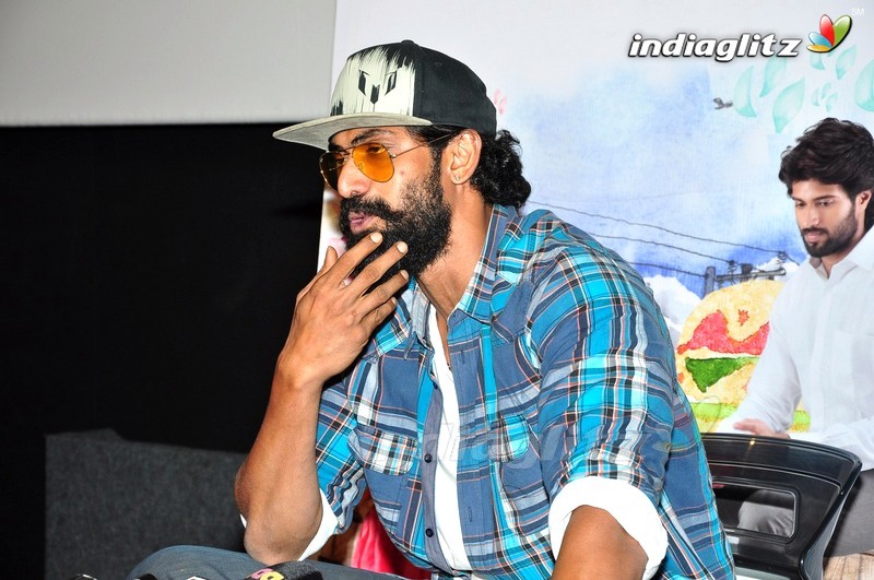 'Pelli Choopulu' Press Meet