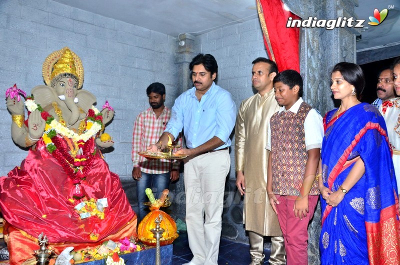 Pawan Kalyan @ Andhra Prabha Ganesh Pooja