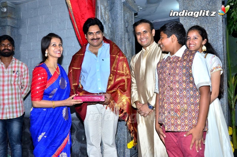 Pawan Kalyan @ Andhra Prabha Ganesh Pooja