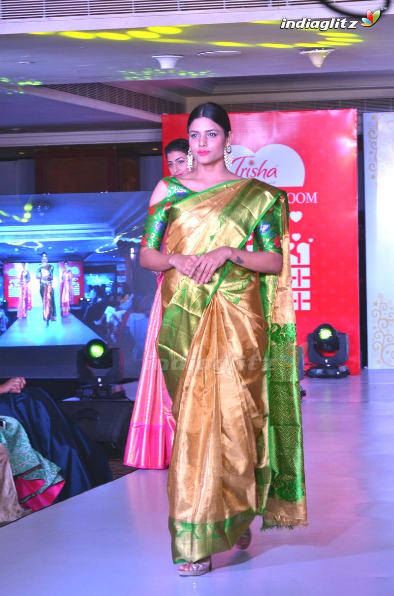 Celebs At Amrita Mishra's 'Love For Handloom' Collection Fashion Show