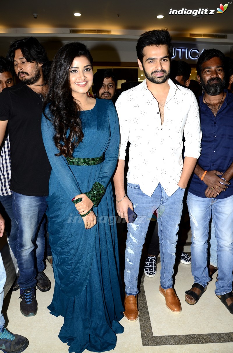 Ram & Anupama Parameshwaran @ Radio City Awards Trophy Unveiling Event