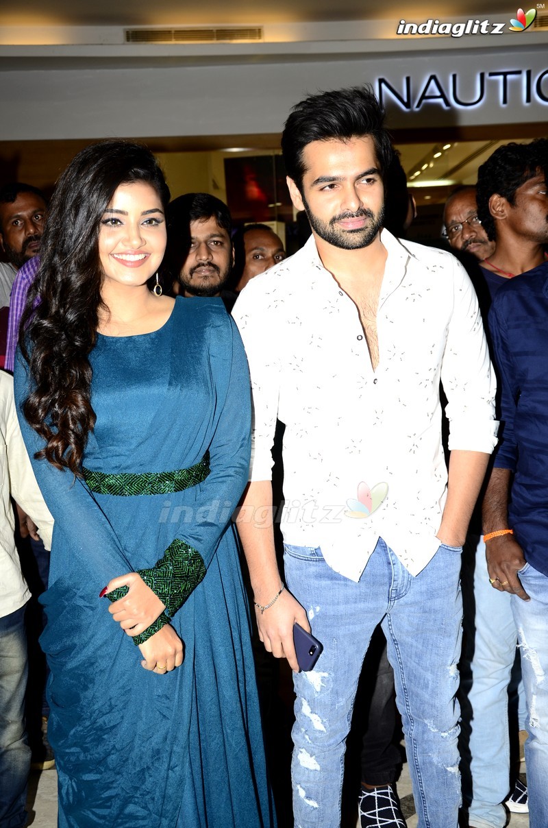 Ram & Anupama Parameshwaran @ Radio City Awards Trophy Unveiling Event