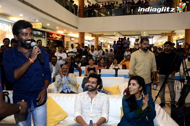 Ram & Anupama Parameshwaran @ Radio City Awards Trophy Unveiling Event