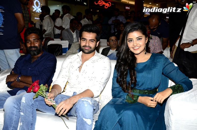 Ram & Anupama Parameshwaran @ Radio City Awards Trophy Unveiling Event