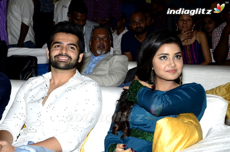 Ram & Anupama Parameshwaran @ Radio City Awards Trophy Unveiling Event