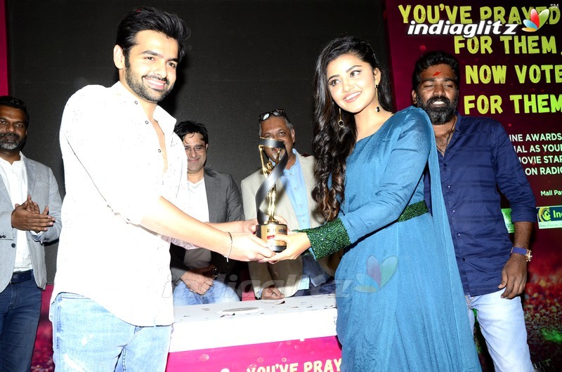 Ram & Anupama Parameshwaran @ Radio City Awards Trophy Unveiling Event