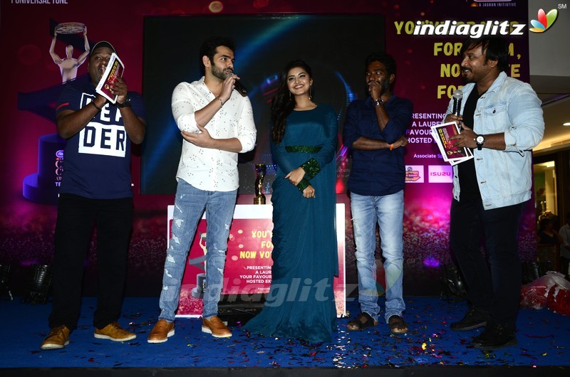 Ram & Anupama Parameshwaran @ Radio City Awards Trophy Unveiling Event