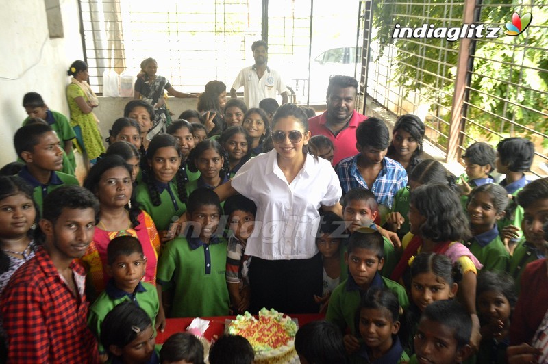 Rakul Preet Birthday Celebrations @ Cherish Orphanage Home