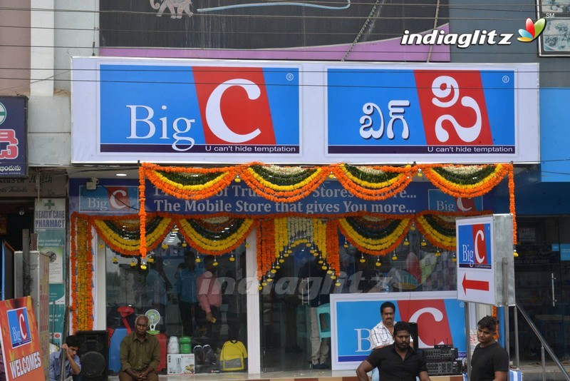 Rakul Preet Singh Launches BIG C Showroom @ Kurnool