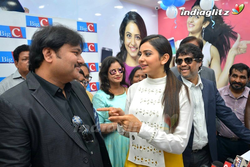 Rakul Preet @ Big C's Lucky Draw In Nellore