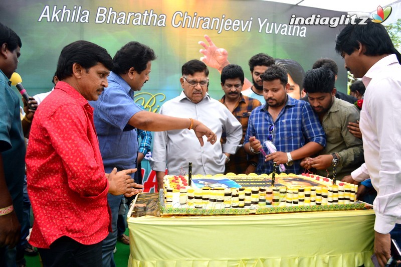 Ram Charan Birthday Celebrations @ Chiranjeevi Blood Bank