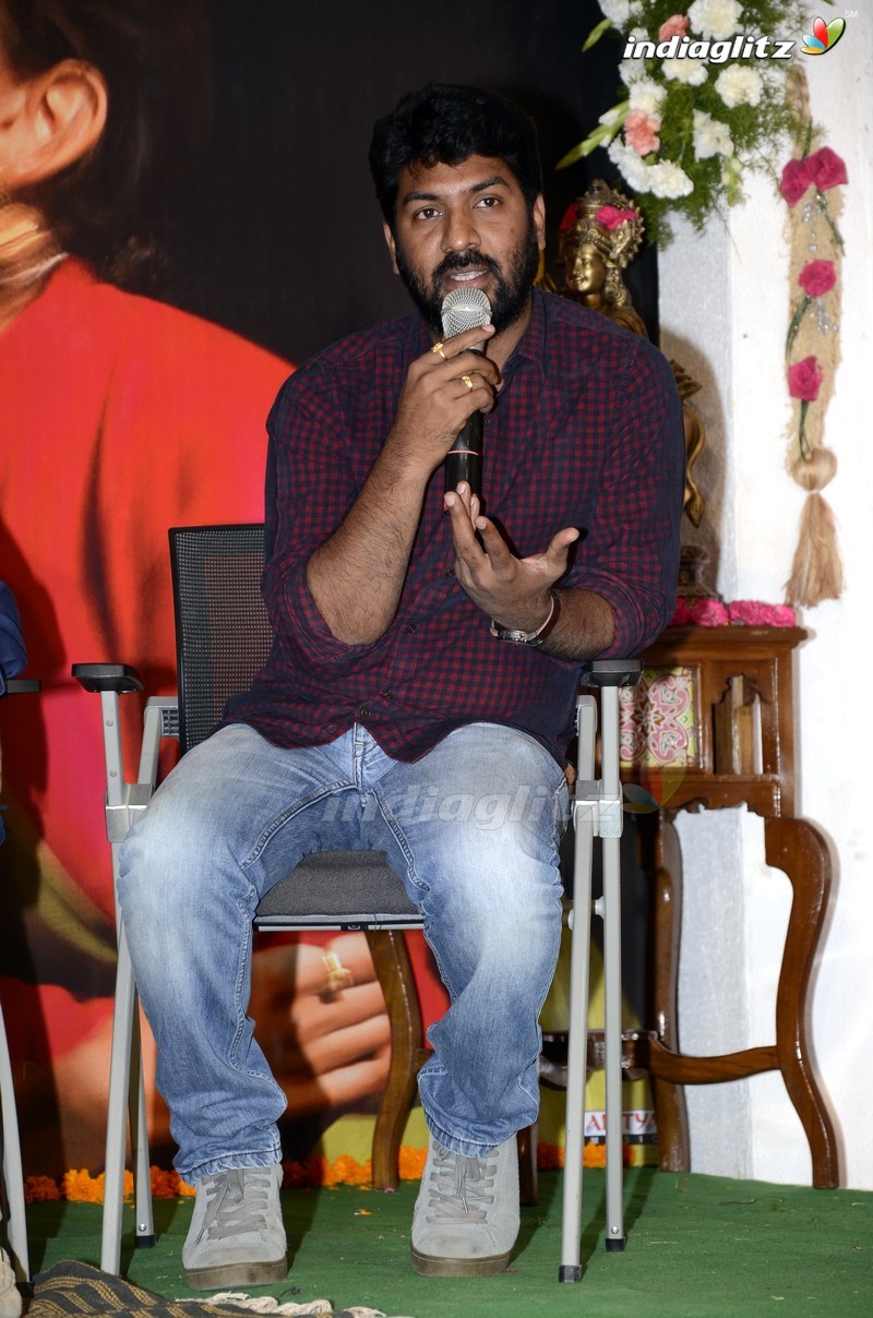 'Rarandoi Veduka Chudham' Success Meet