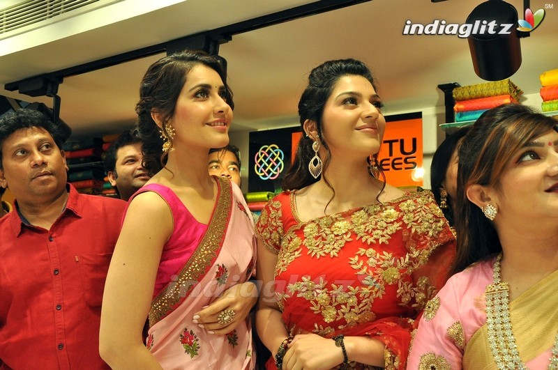 Rashi Khanna & Mehreen Launches KLM Fashion Mall