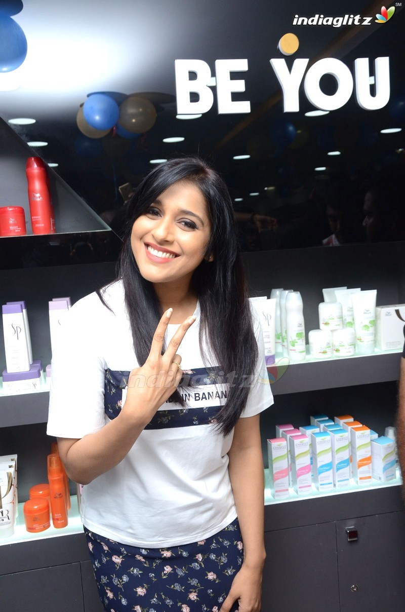 Rashmi Launches Be You Salon @ AS Rao Nagar