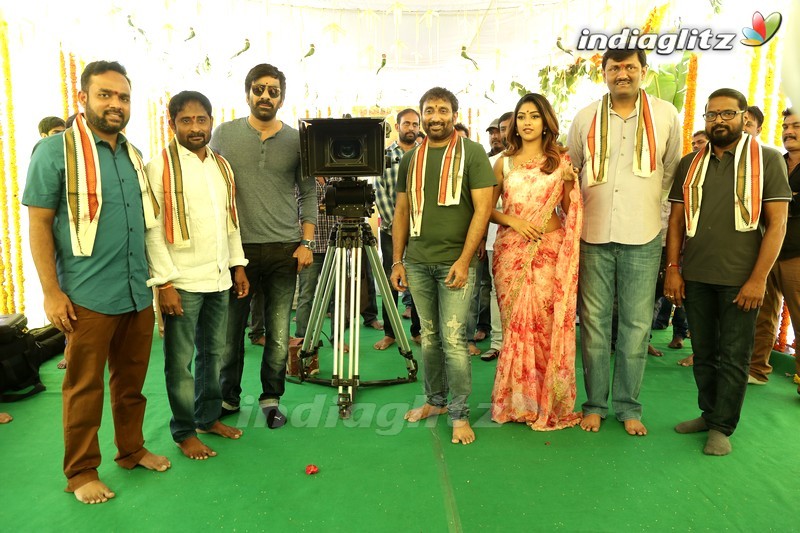 Ravi Teja, Sreenu Vytla's 'Amar Akbar Anthony' Launched