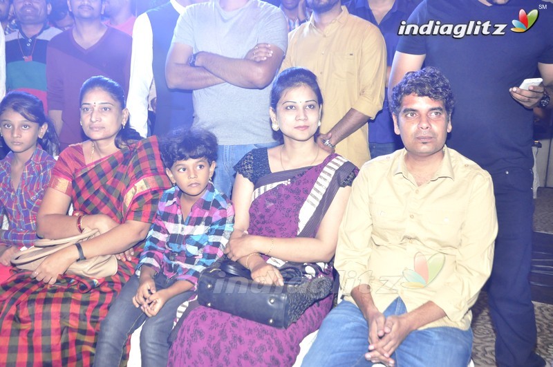 'Right Right' Audio Launch