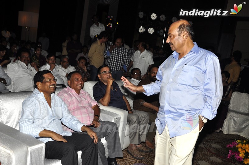 'Right Right' Audio Launch