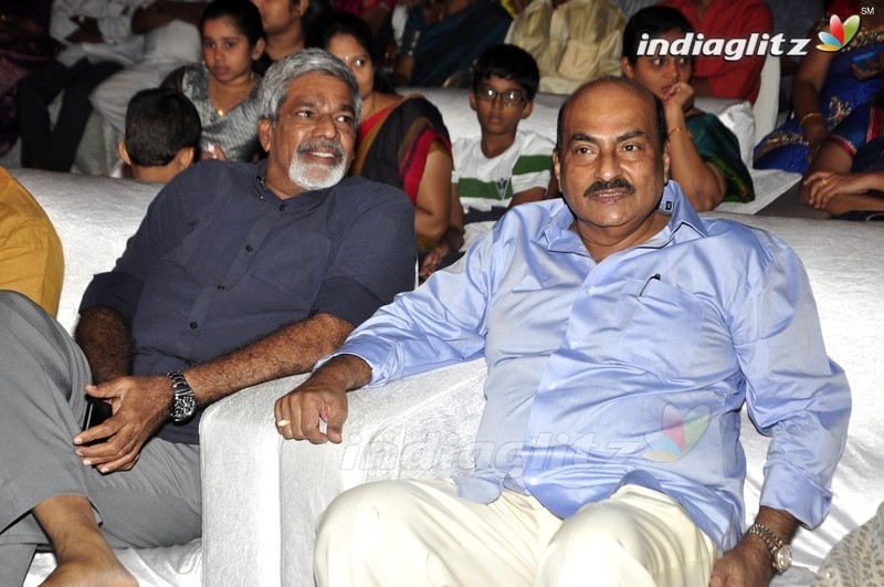 'Right Right' Audio Launch