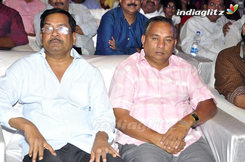 'Right Right' Audio Launch