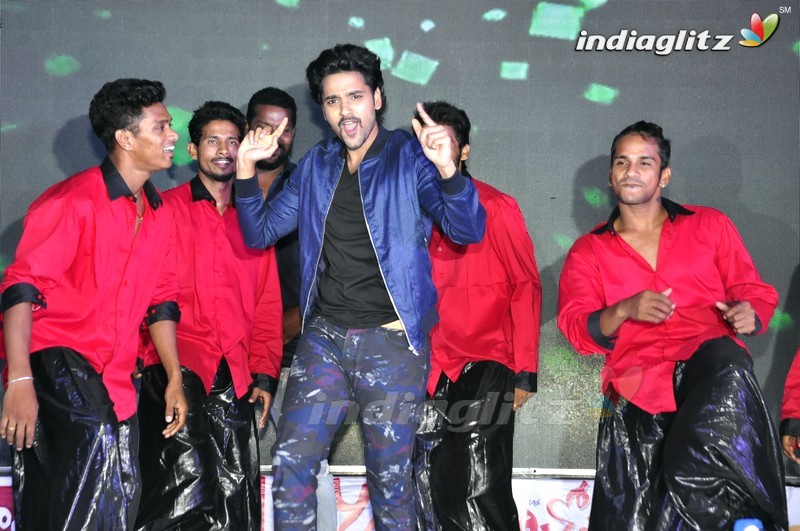 'Right Right' Audio Launch