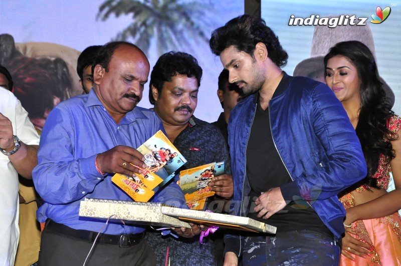 'Right Right' Audio Launch