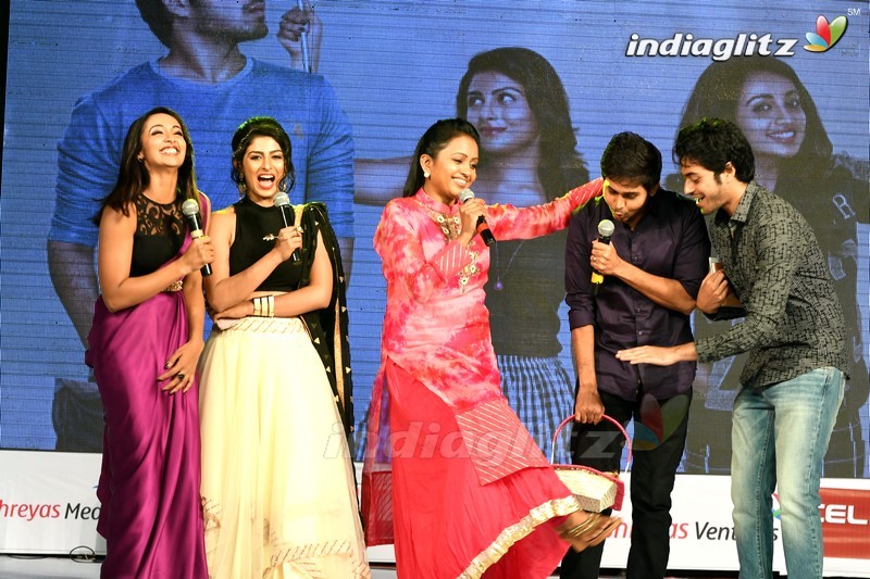 'Rojulu Marayi' Audio Launch