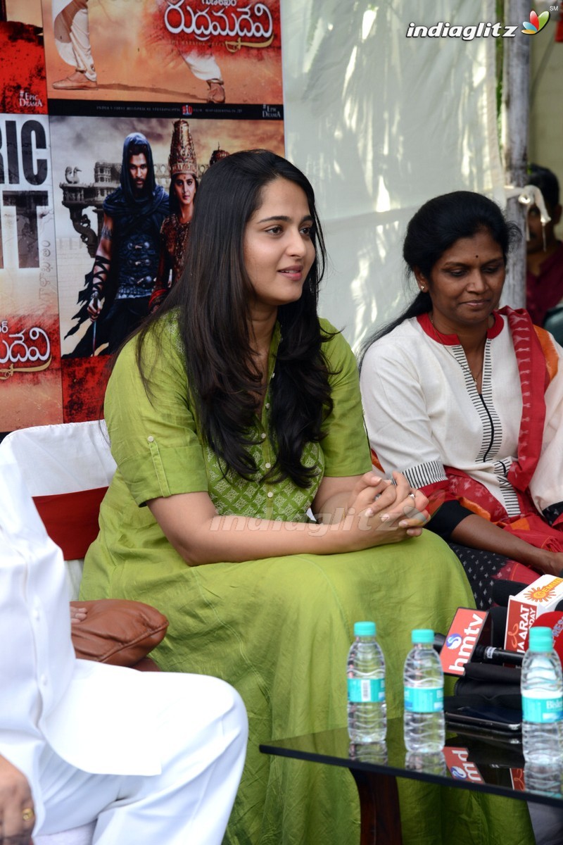 'Rudramadevi' Press Meet