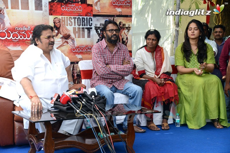 'Rudramadevi' Press Meet