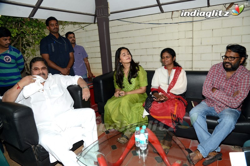 'Rudramadevi' Press Meet