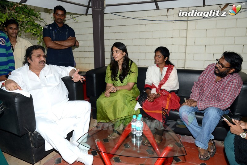 'Rudramadevi' Press Meet