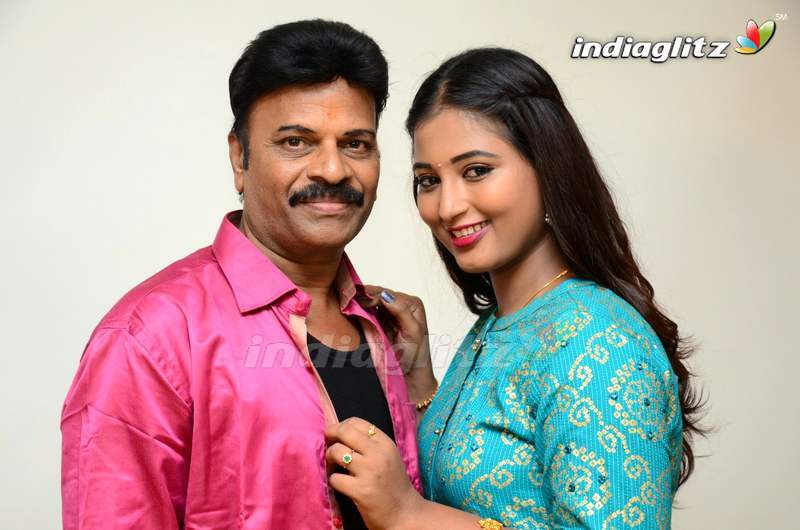 'Rudra Nagu' Movie Launch