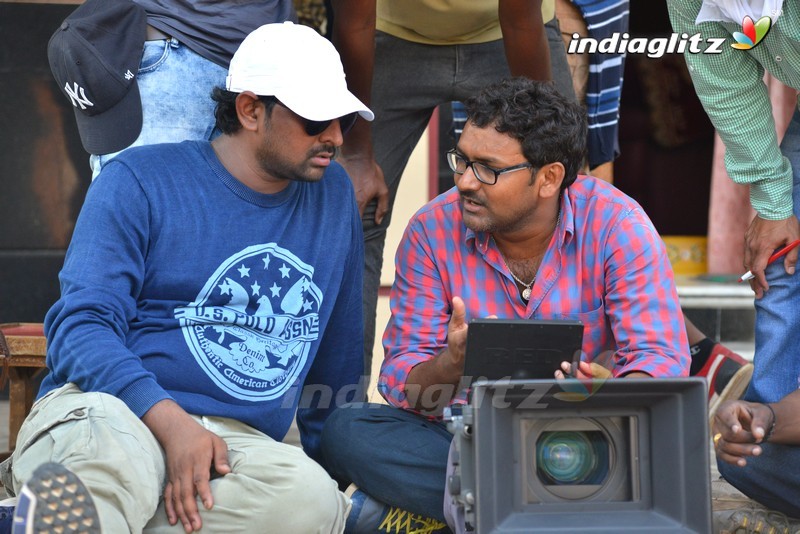 'RX 100' On Location