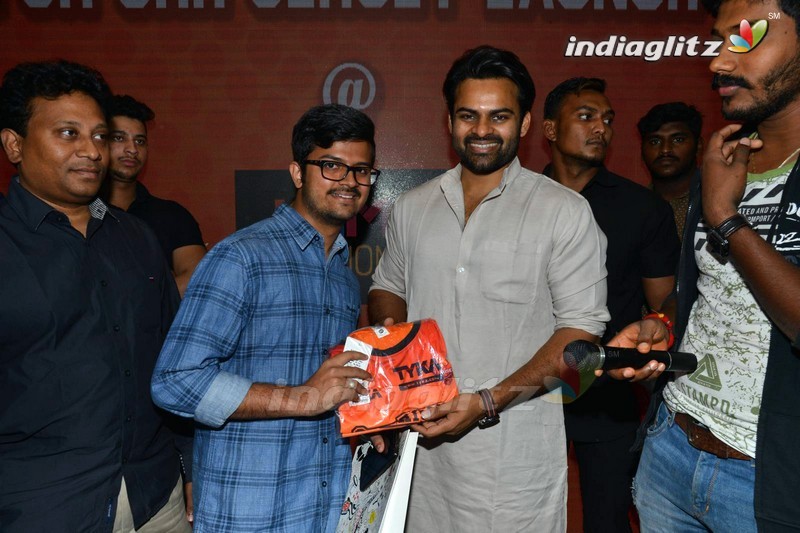 Sai Dharam Tej Launches SRH Jersey