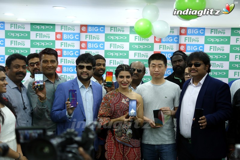 Samantha Launches Oppo F11 Pro @ Bigc In Vijayawada