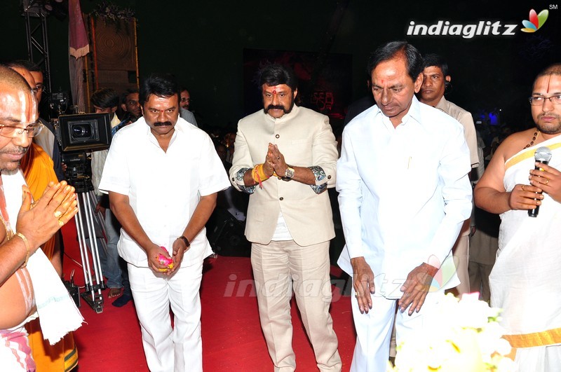 Balakrishna's 'Gautamiputra Satakarni' Movie Launch (Set-2)