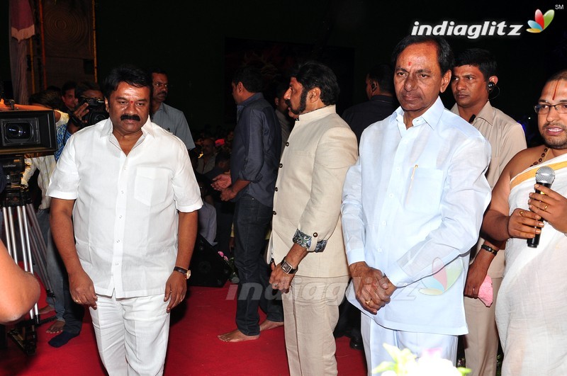 Balakrishna's 'Gautamiputra Satakarni' Movie Launch (Set-2)